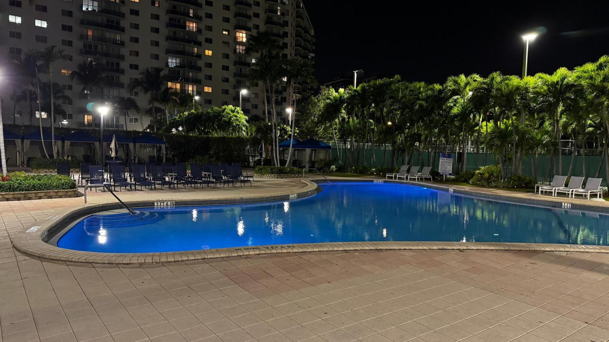 Ocean Reserve Miami Luxury Apartment *
