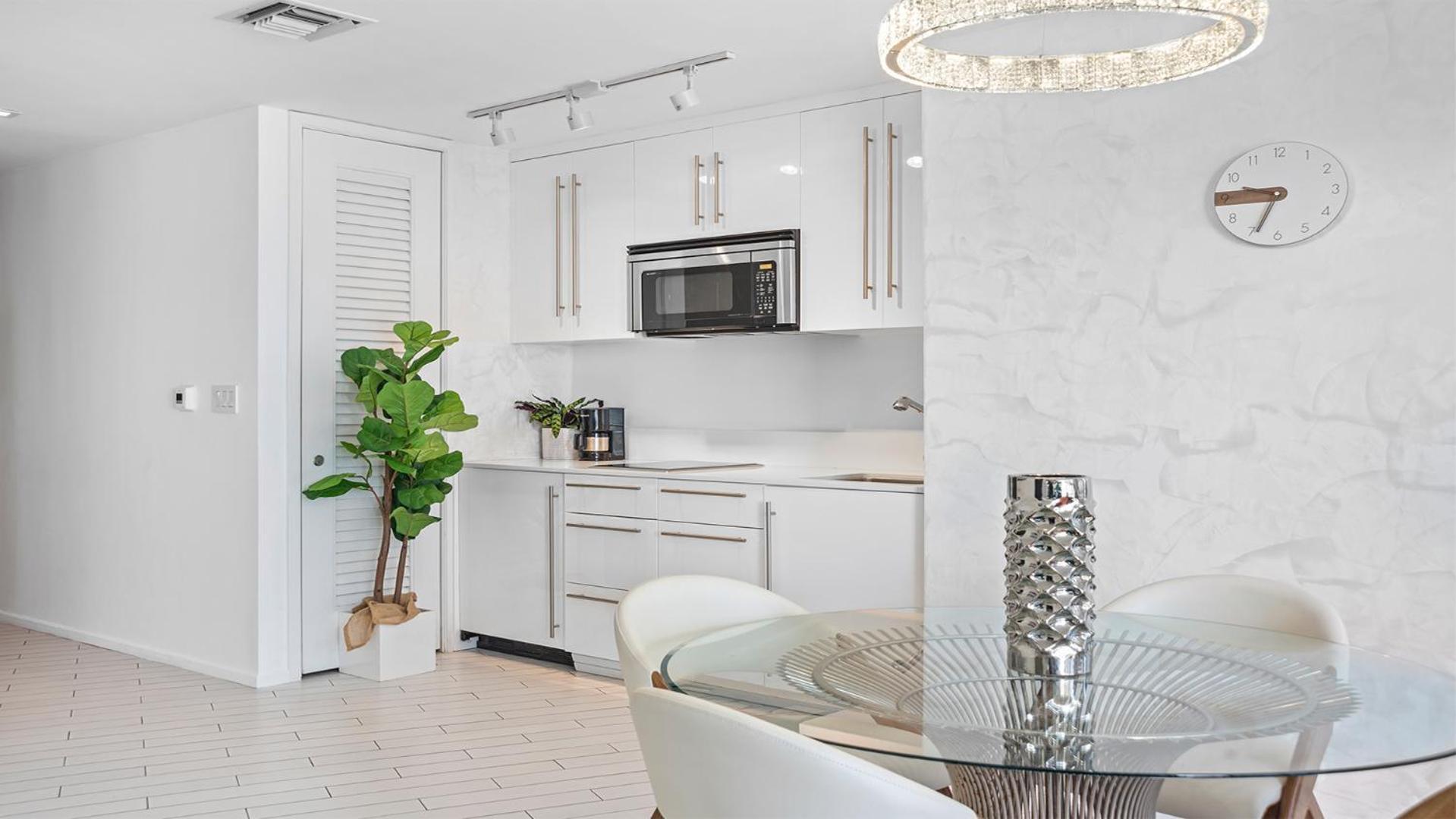 Apartment Private At South - 811 *