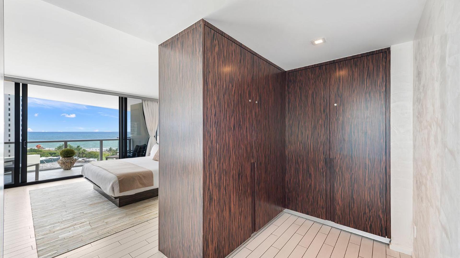 Apartment Private At South - 811 *
