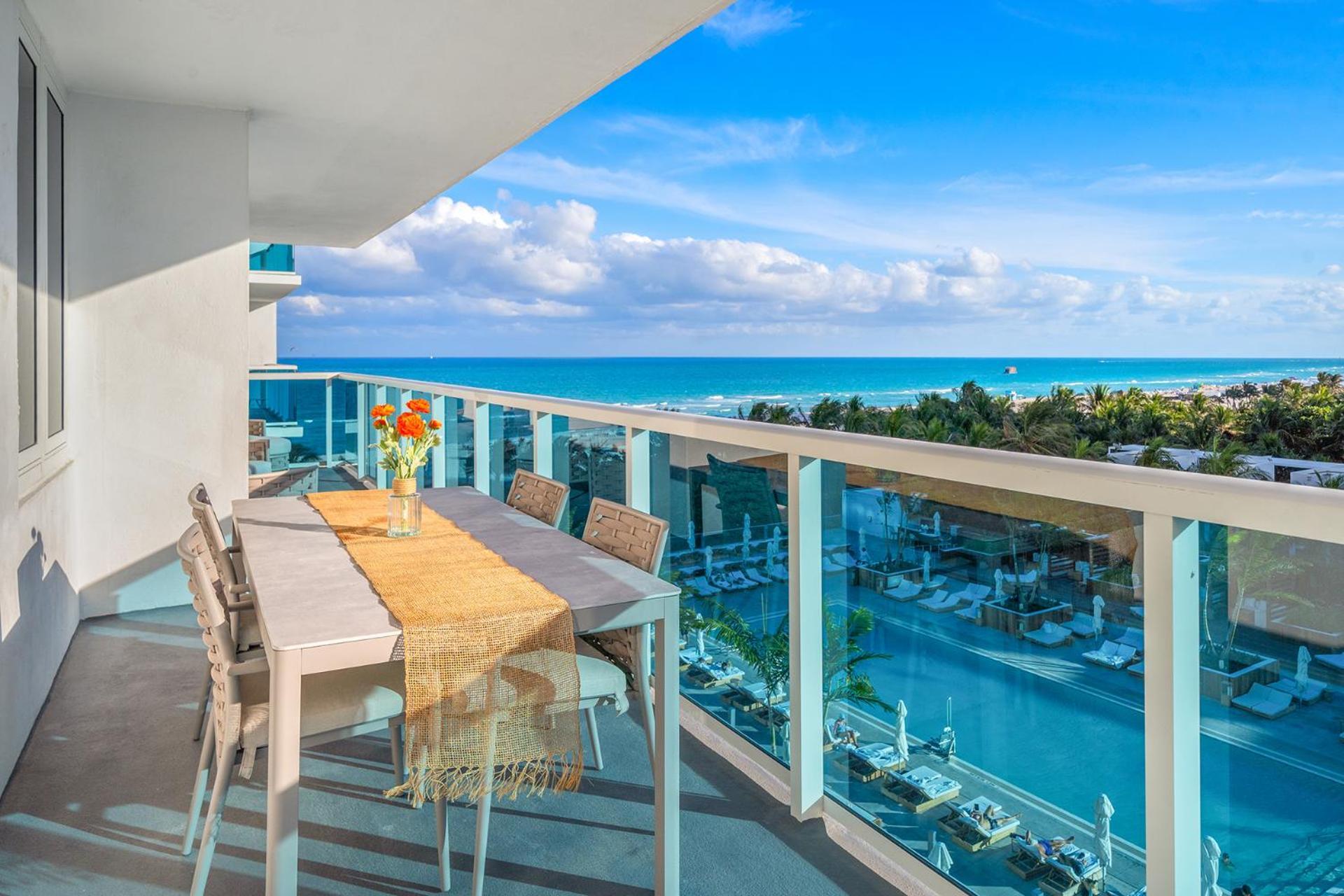 2 Bedroom Private At Roney Palace -6072b Apartment *