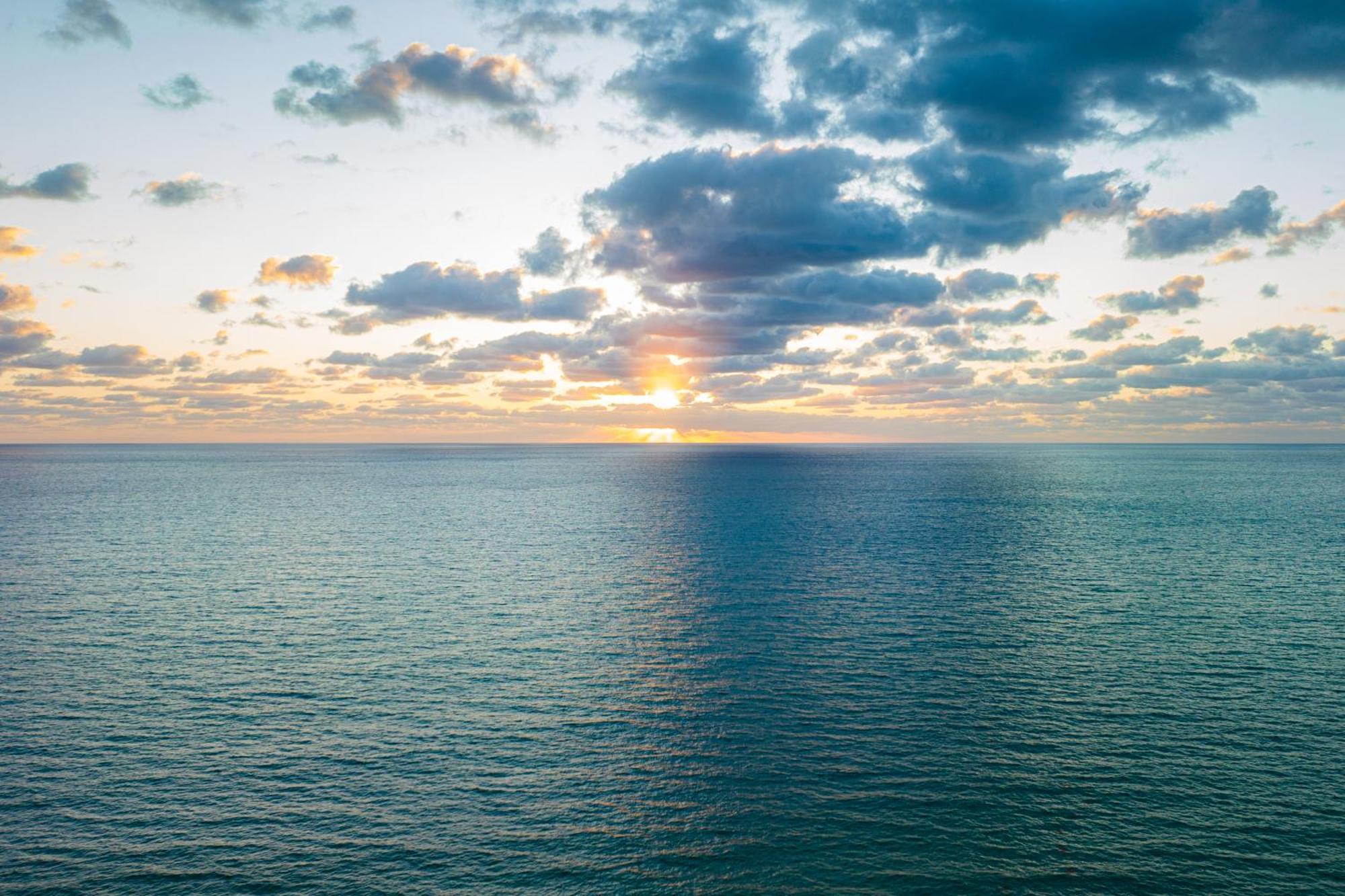 Ultra Luxe Direct Ocean Penthouse At 1