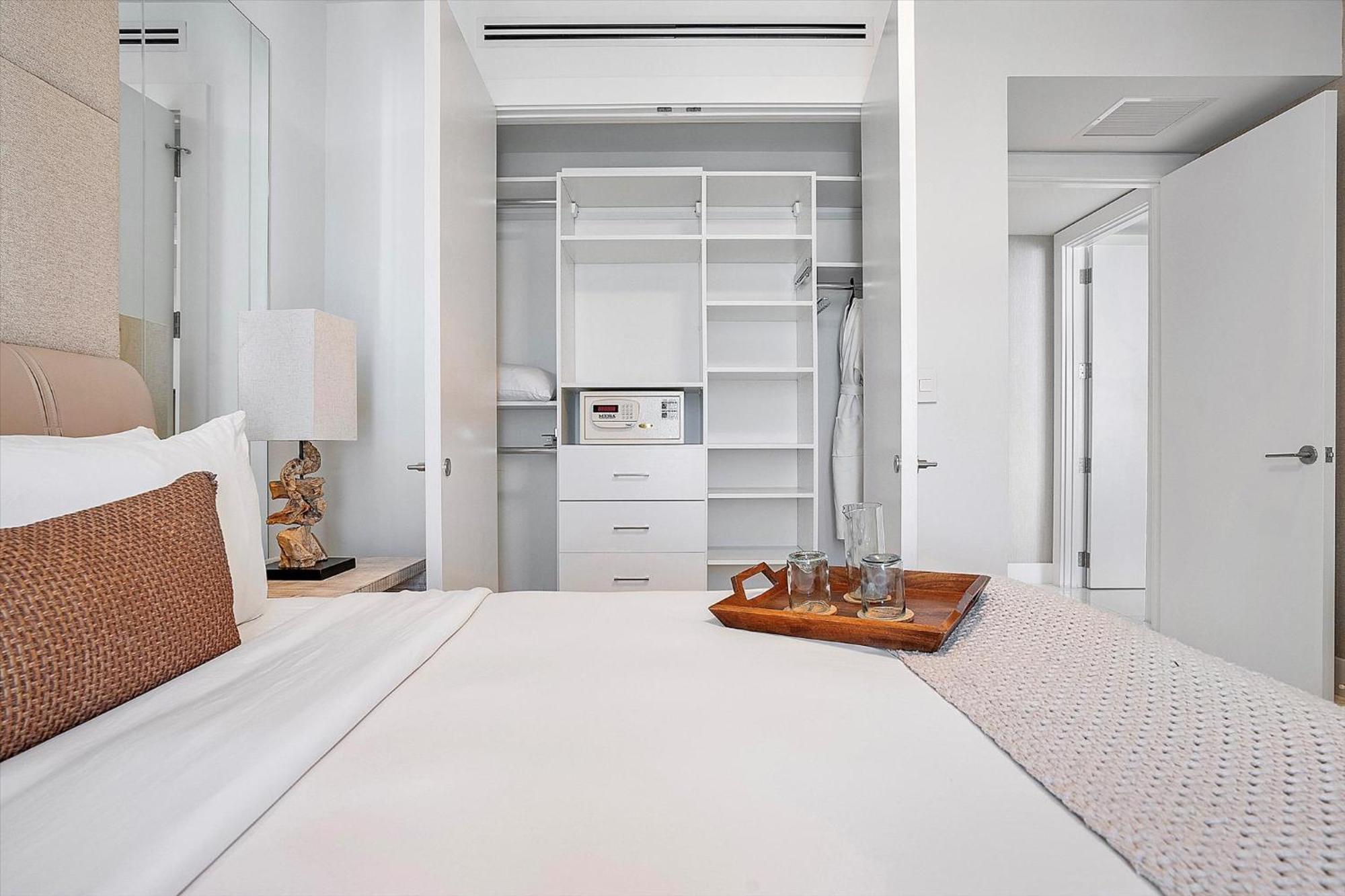Ultra Luxe Direct Ocean Penthouse At 1 Resort