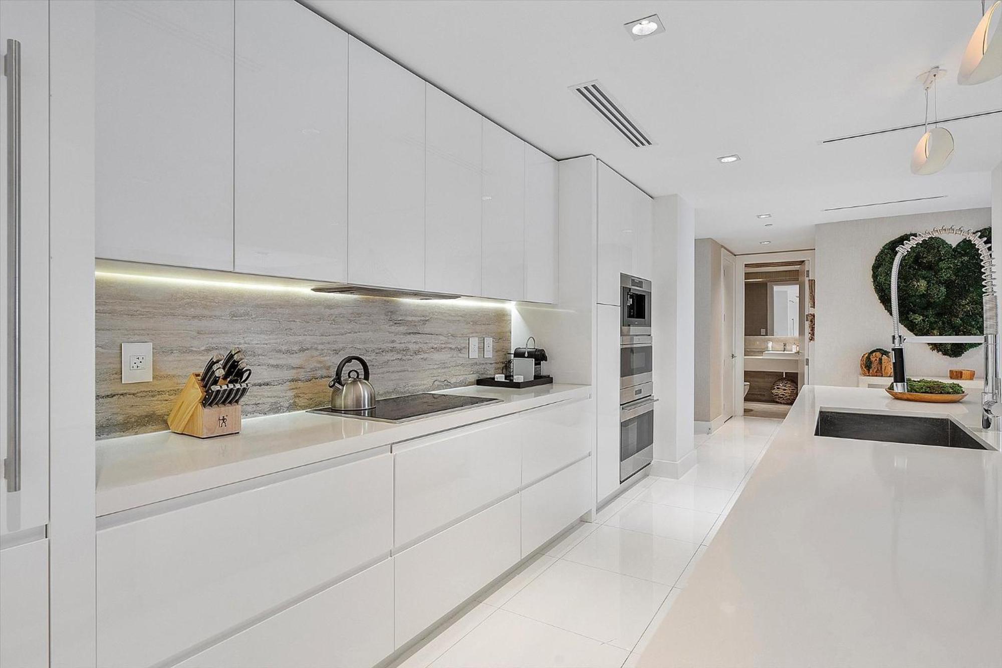 Ultra Luxe Direct Ocean Penthouse At 1 *