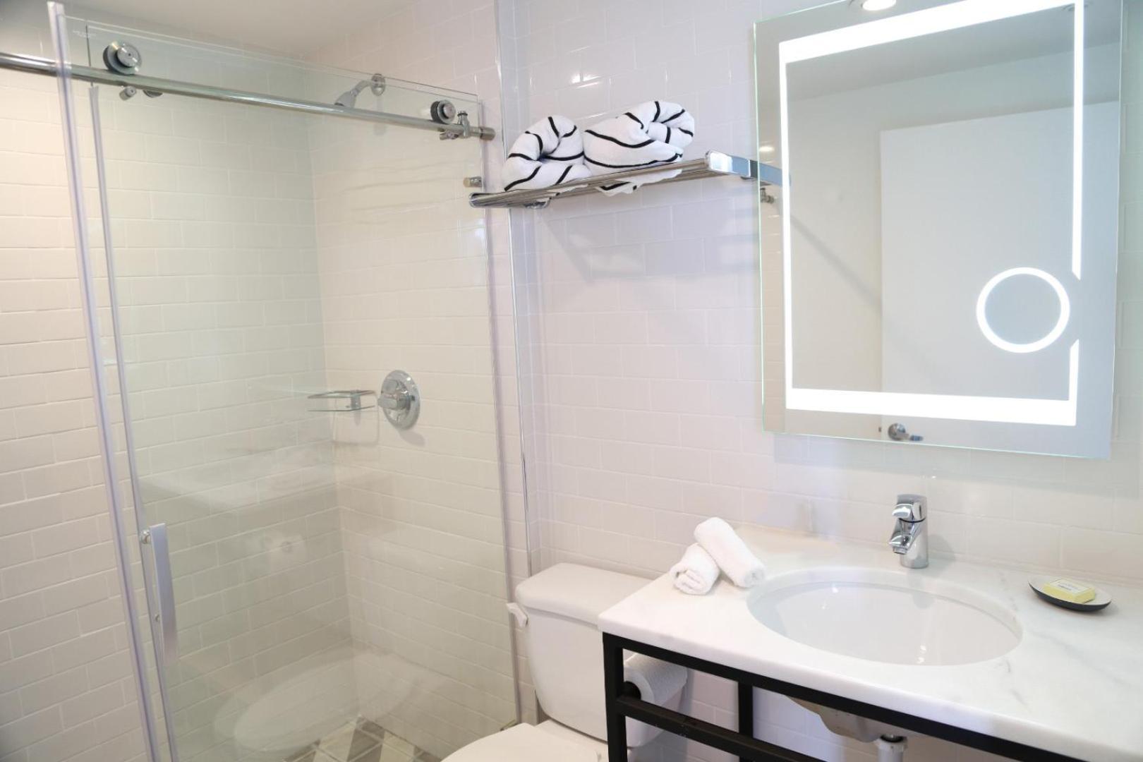 The Meridian Miami By Kasa Living Hotel Miami Beach