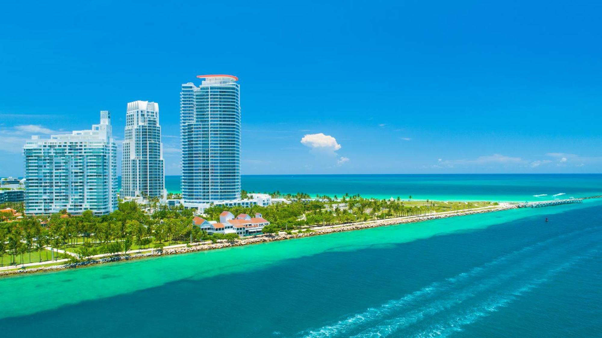 1 Bedroom Private At Roney Palace -328 Miami Beach