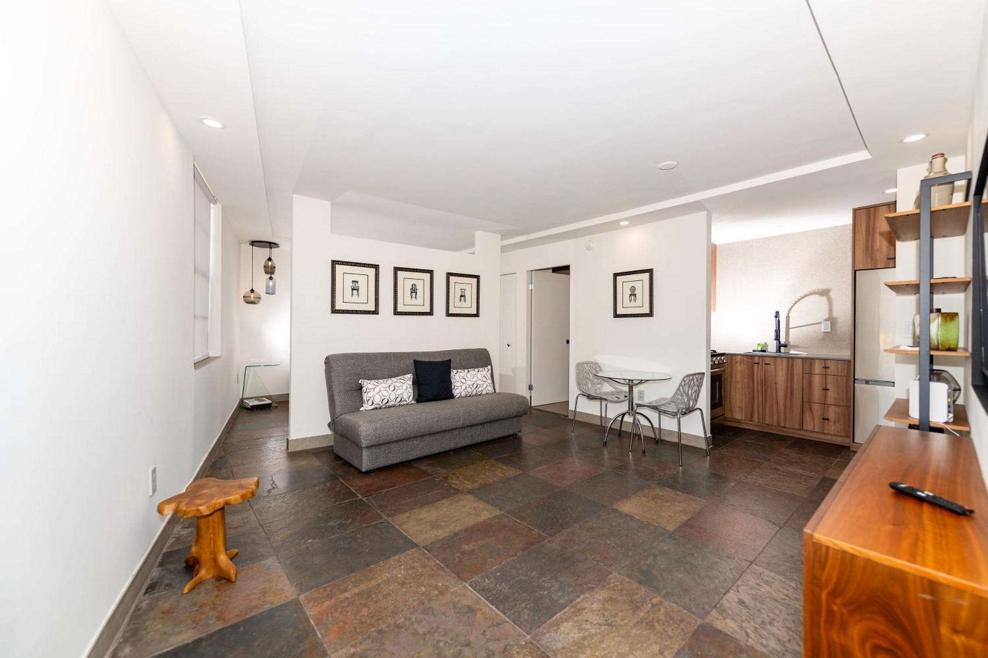 Sobe Apartment Miami Beach