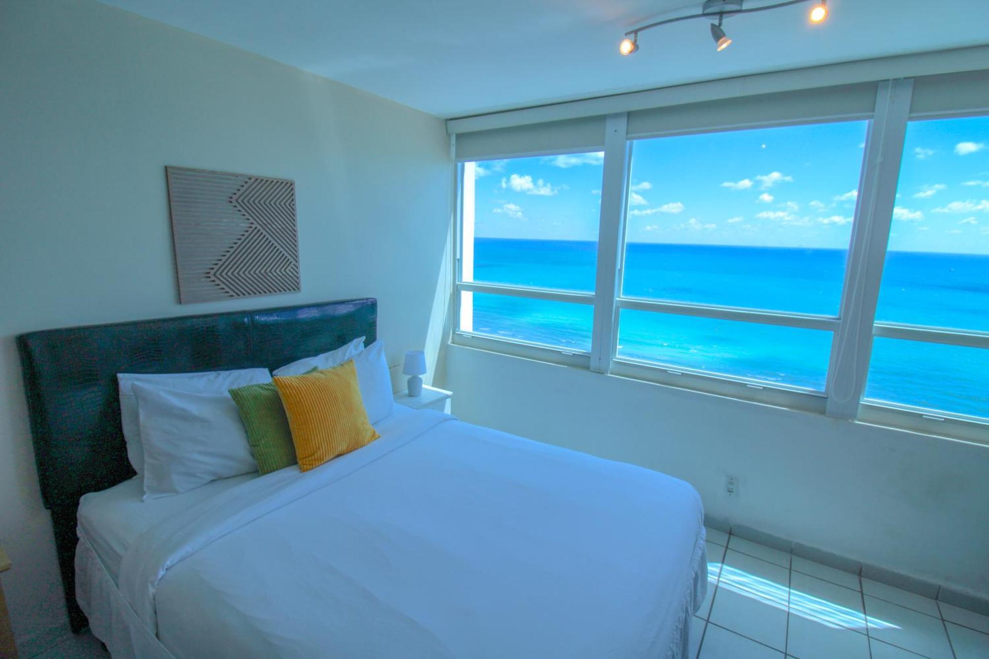 Castle 1733 Ocean View With Direct Access, Pool, Tennis & Free Parking Holiday home Miami Beach