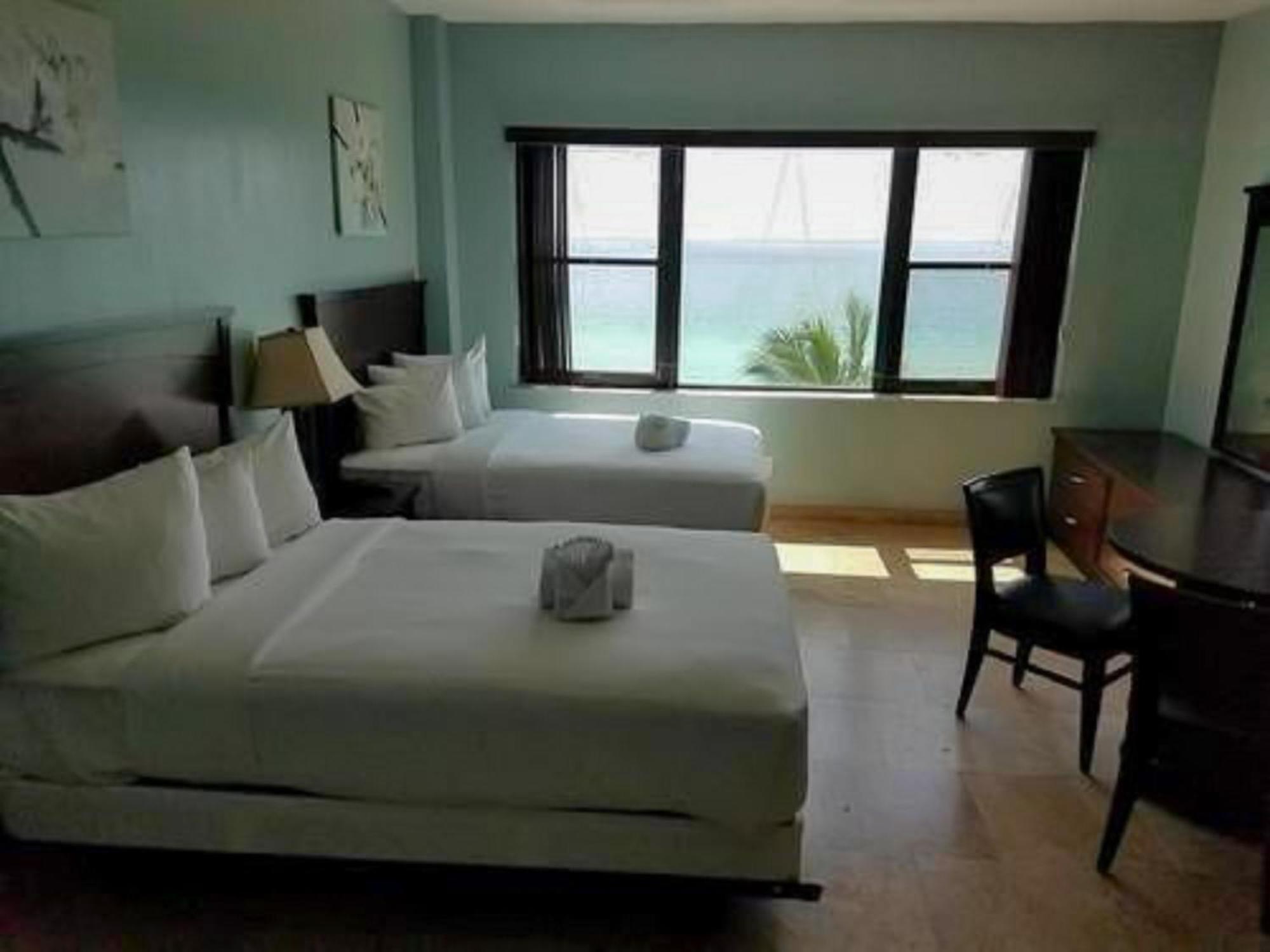 Ocean Front Casablanca With Full Kitchens & Access By Bl Apartment Miami Beach