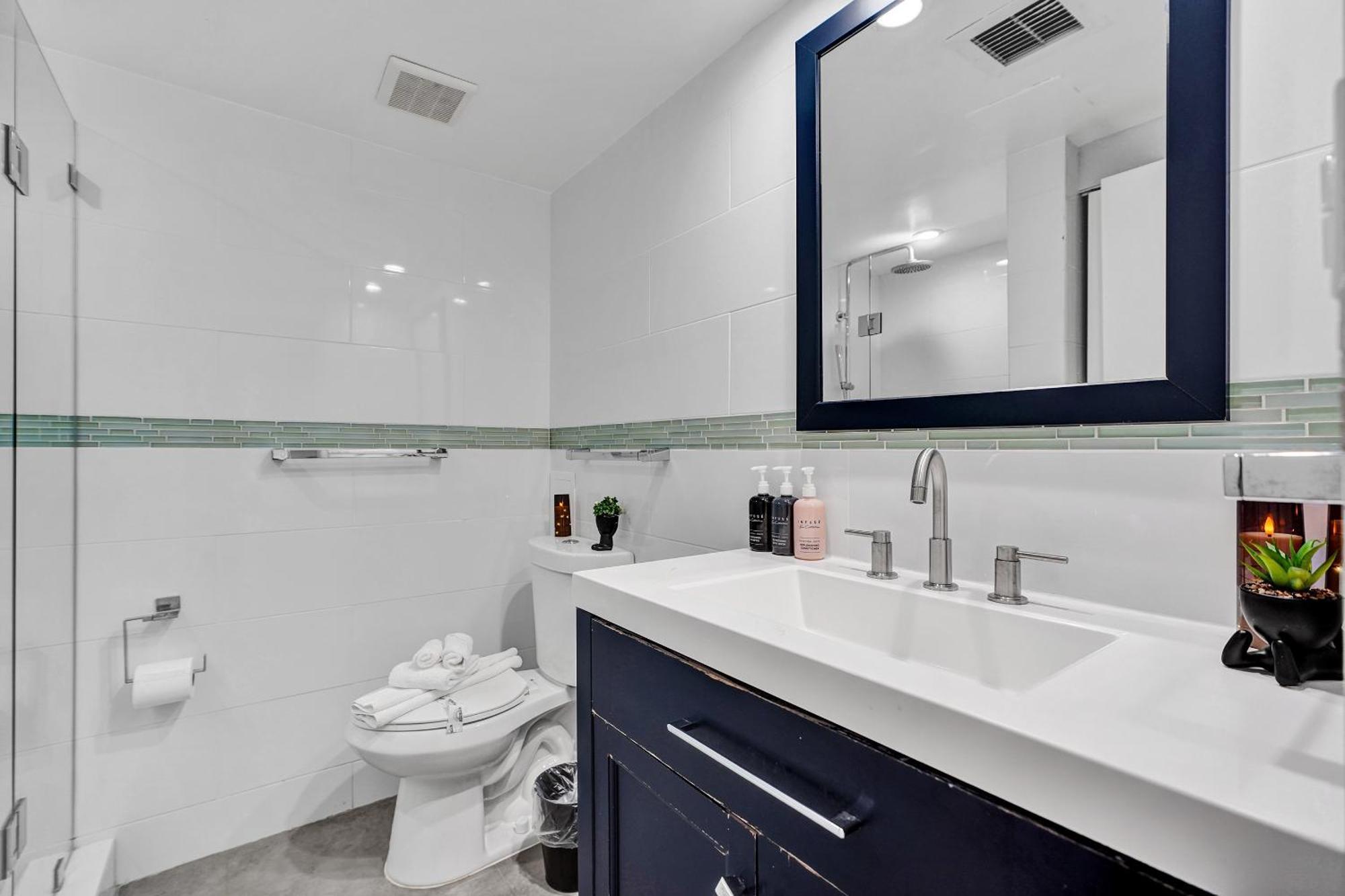 Beautiful Ocean View With Amenities, Pools, Sauna And Gym 711 Apartment Miami Beach