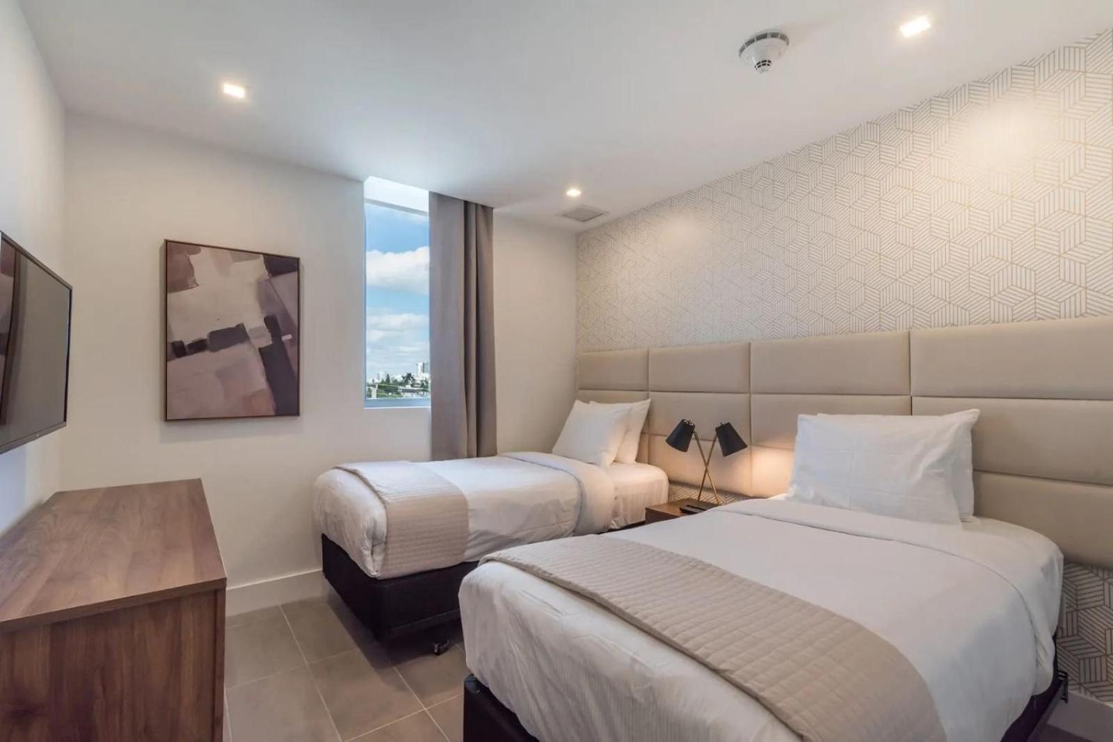 2br New South | 5 Min To | Comfort & Style