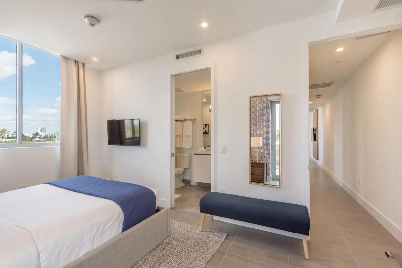 2br New South | 5 Min To | Comfort & Style *