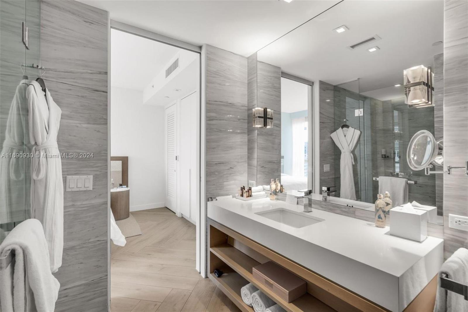 Aparthotel W South 1b Ocean View Miami Beach