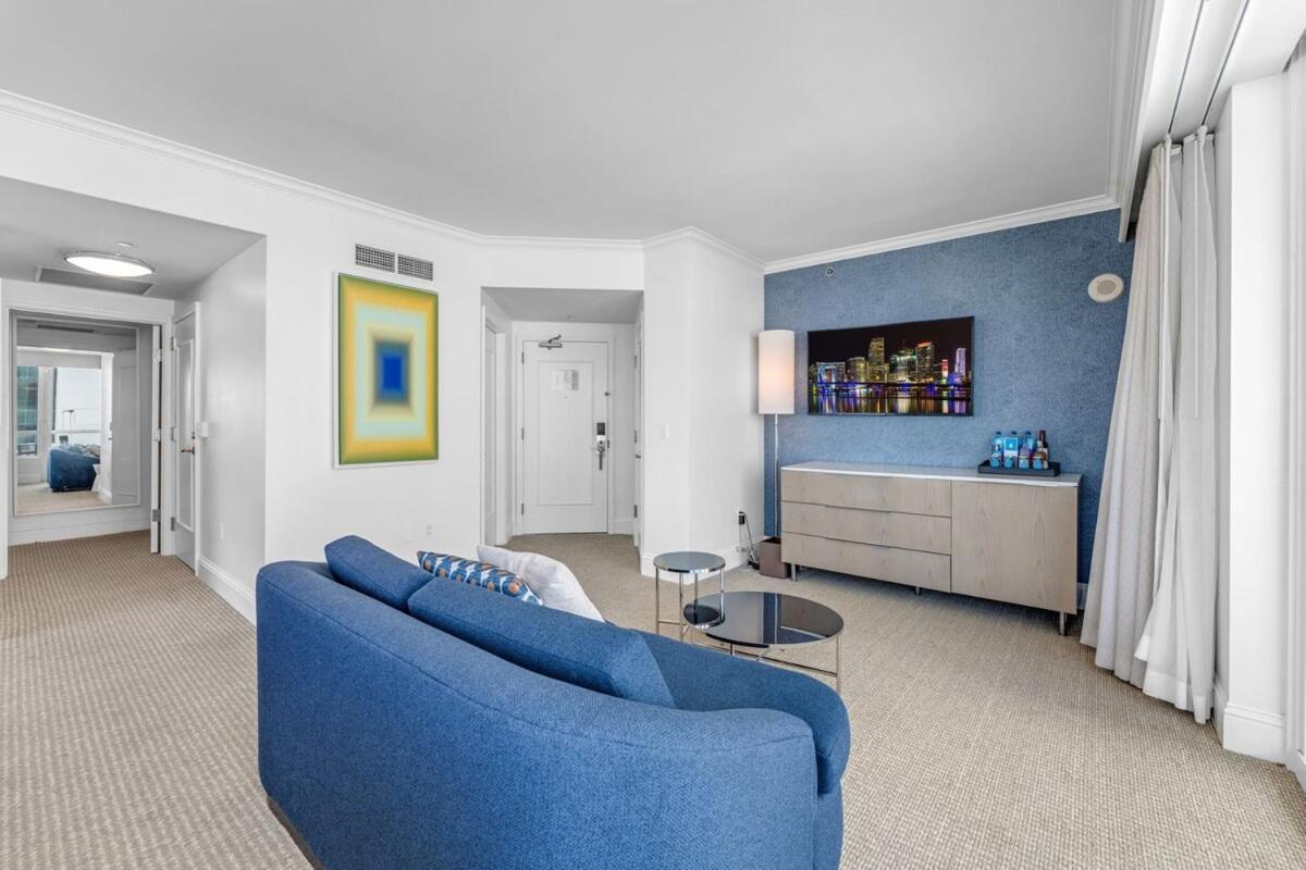 Fontainebleau - Street & Partial Ocean View Apartment *