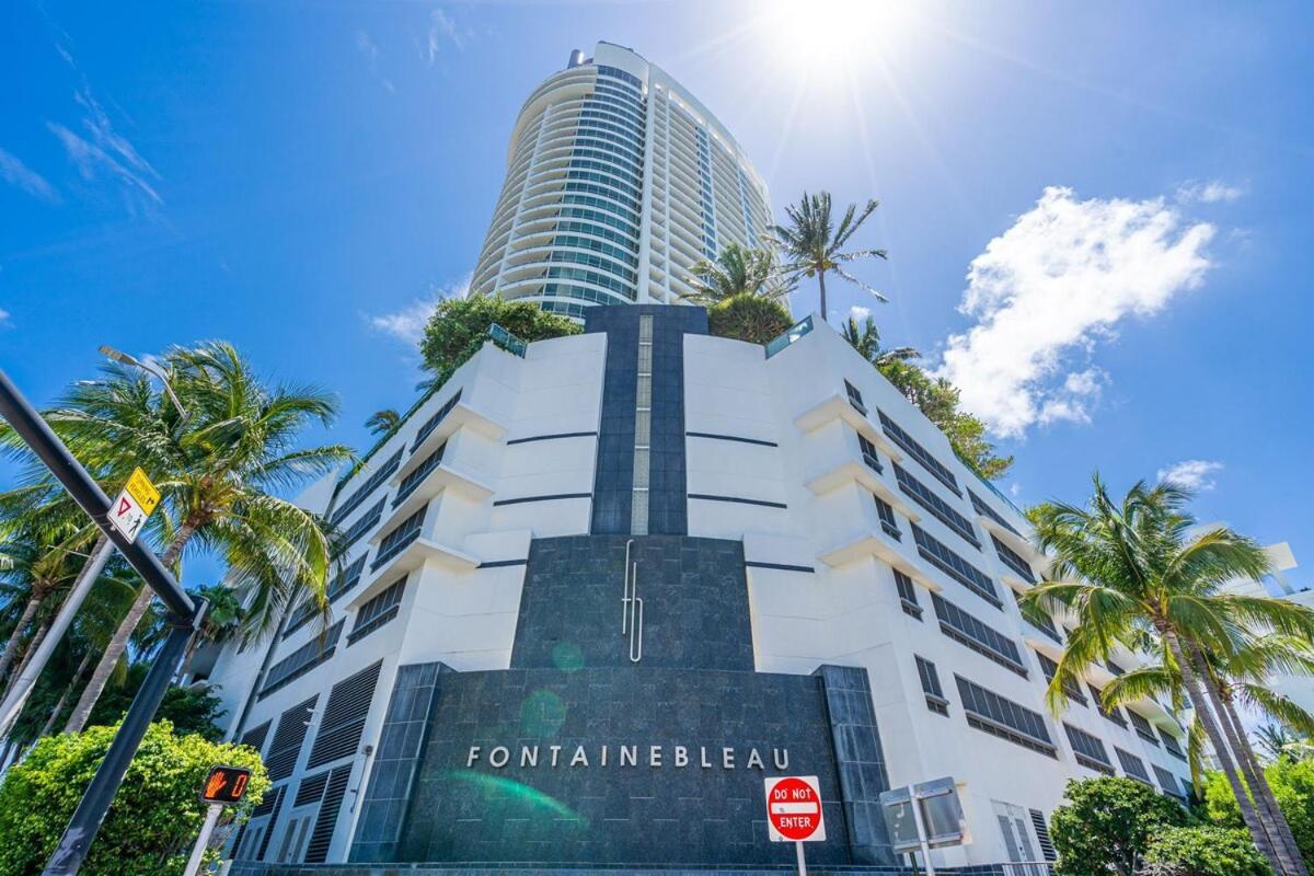 Fontainebleau - Street & Partial Ocean View Apartment