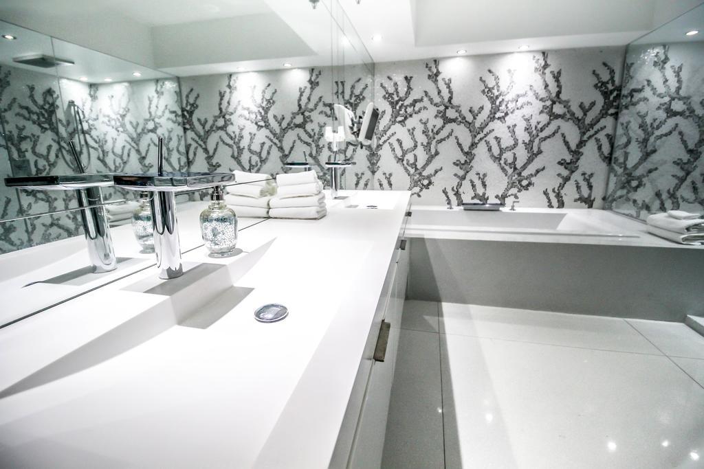 Casa Grande On Ocean Drive Miami Beach