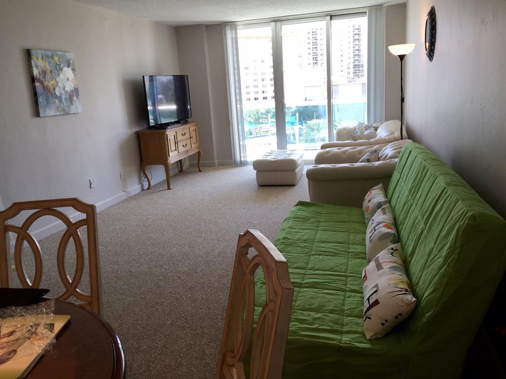 Ocean Reserve Miami Luxury Apartment *
