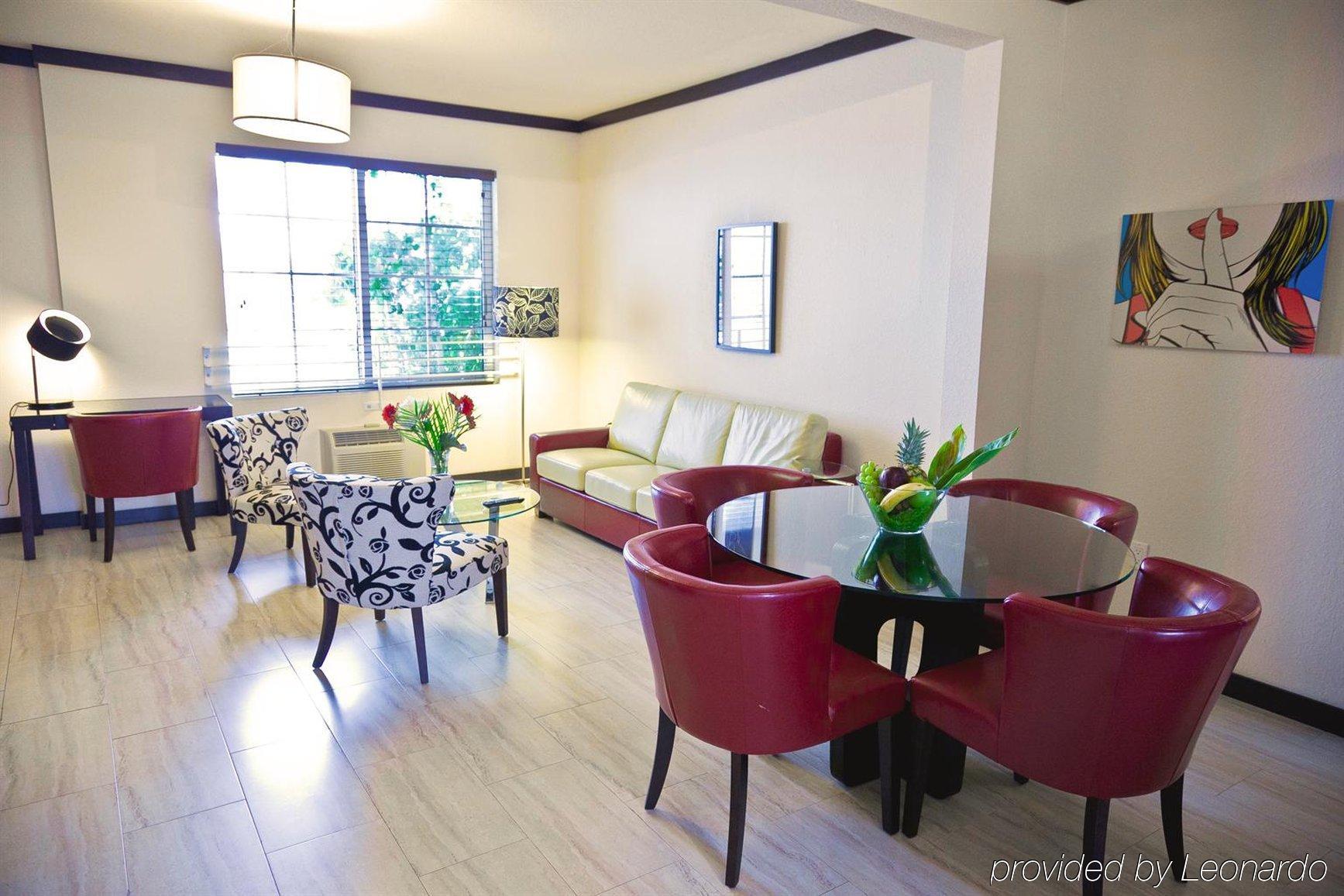 Tradewinds Miami Hotel 3*