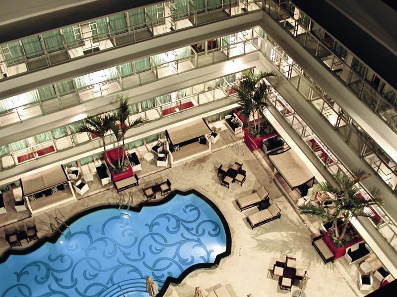 Victor South Beach Hotel