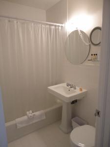 Richmond Oceanfront Hotel 3*