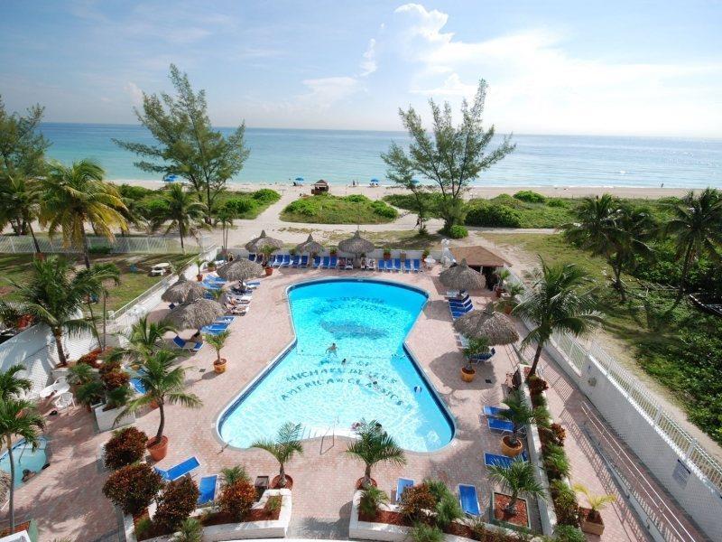 Howard Johnson Plaza North