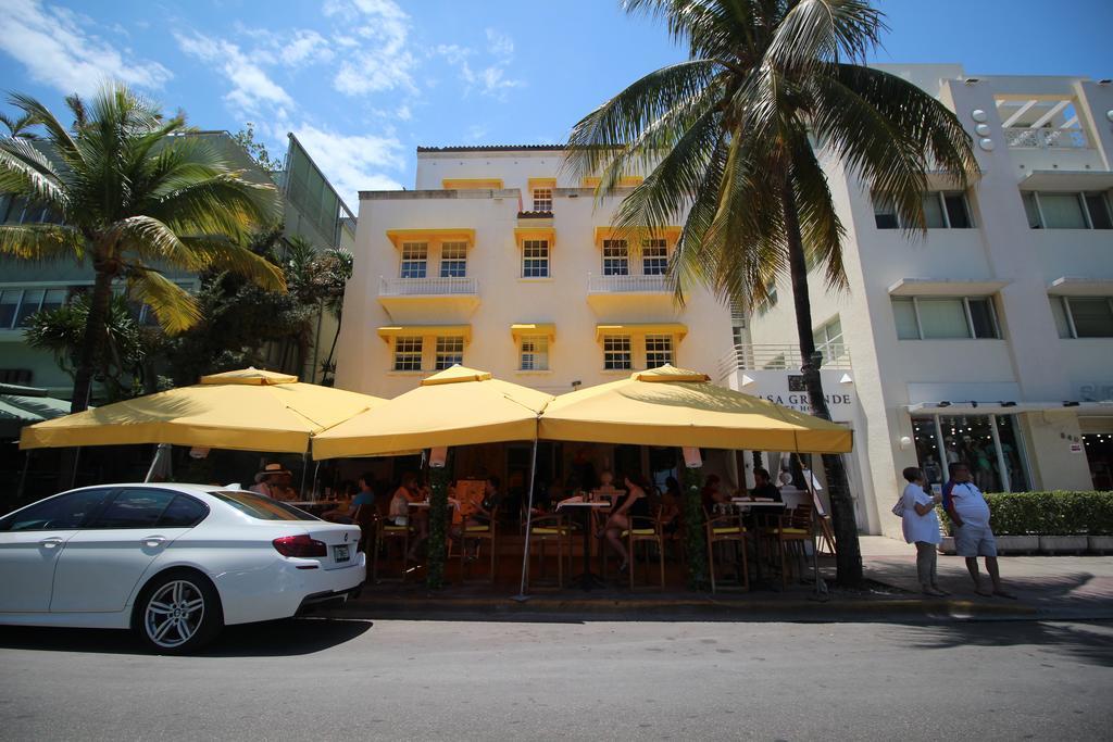 Casa Grande On Ocean Drive * Miami Beach