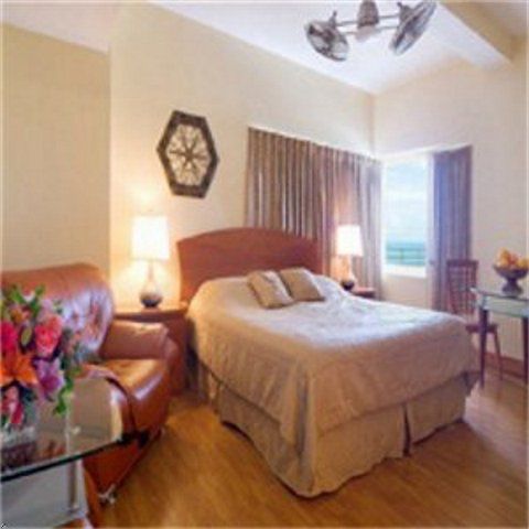 Resort The Shelborne By Proper Miami Beach