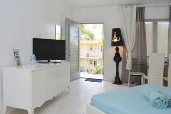 Art Deco 761 Hotel