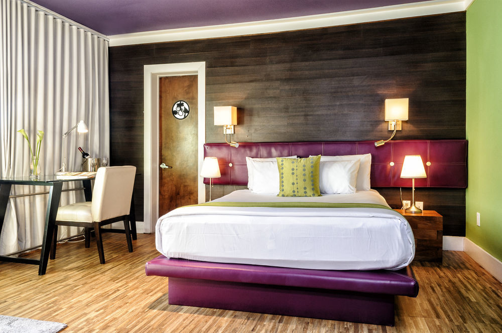 Chesterfield & 3* Miami Beach
