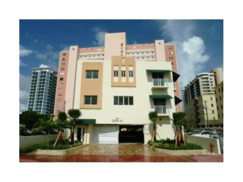 Capri Apartment Miami Beach
