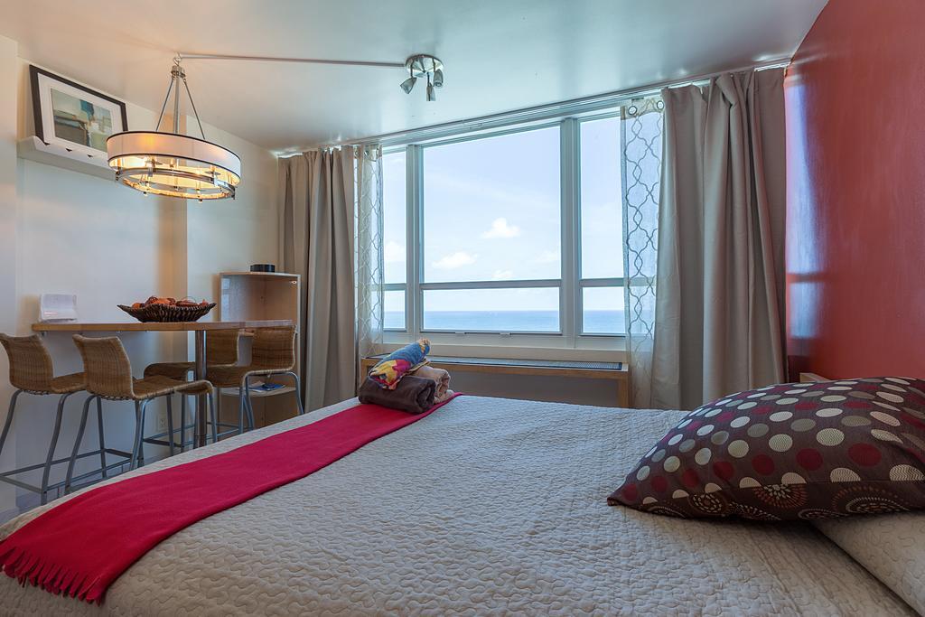 Castle Beach By Suarez Apartment