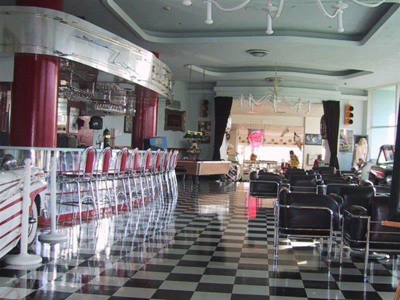 Hotel Howard Johnson Plaza North 3*