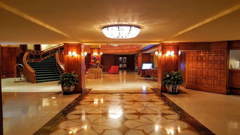 Luxury - Hora