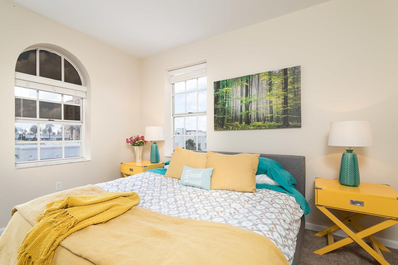 Apartment 2 Bedroom 2 Bath Penthouse On The Beach