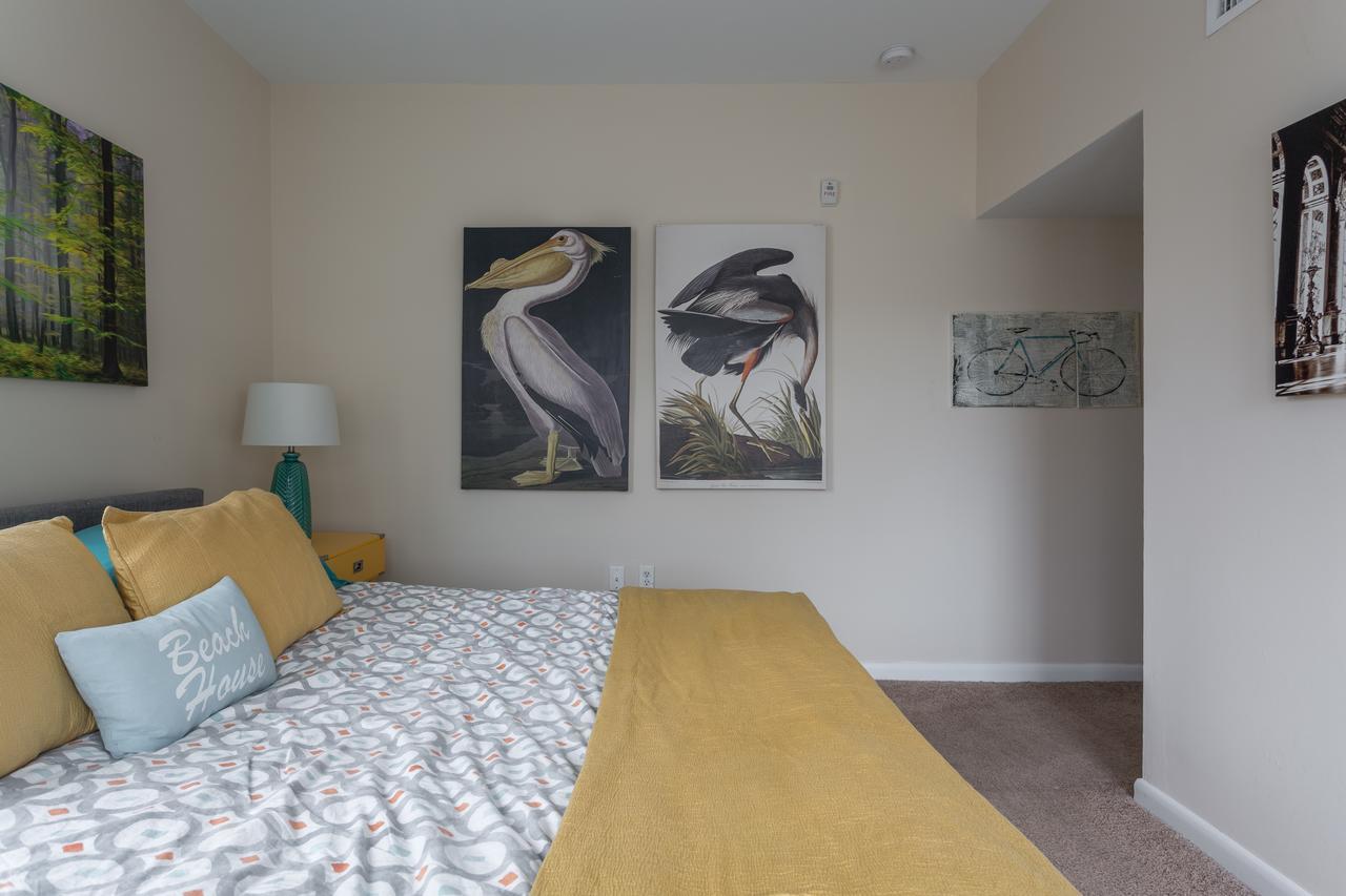 2 Bedroom 2 Bath Penthouse On The Beach *