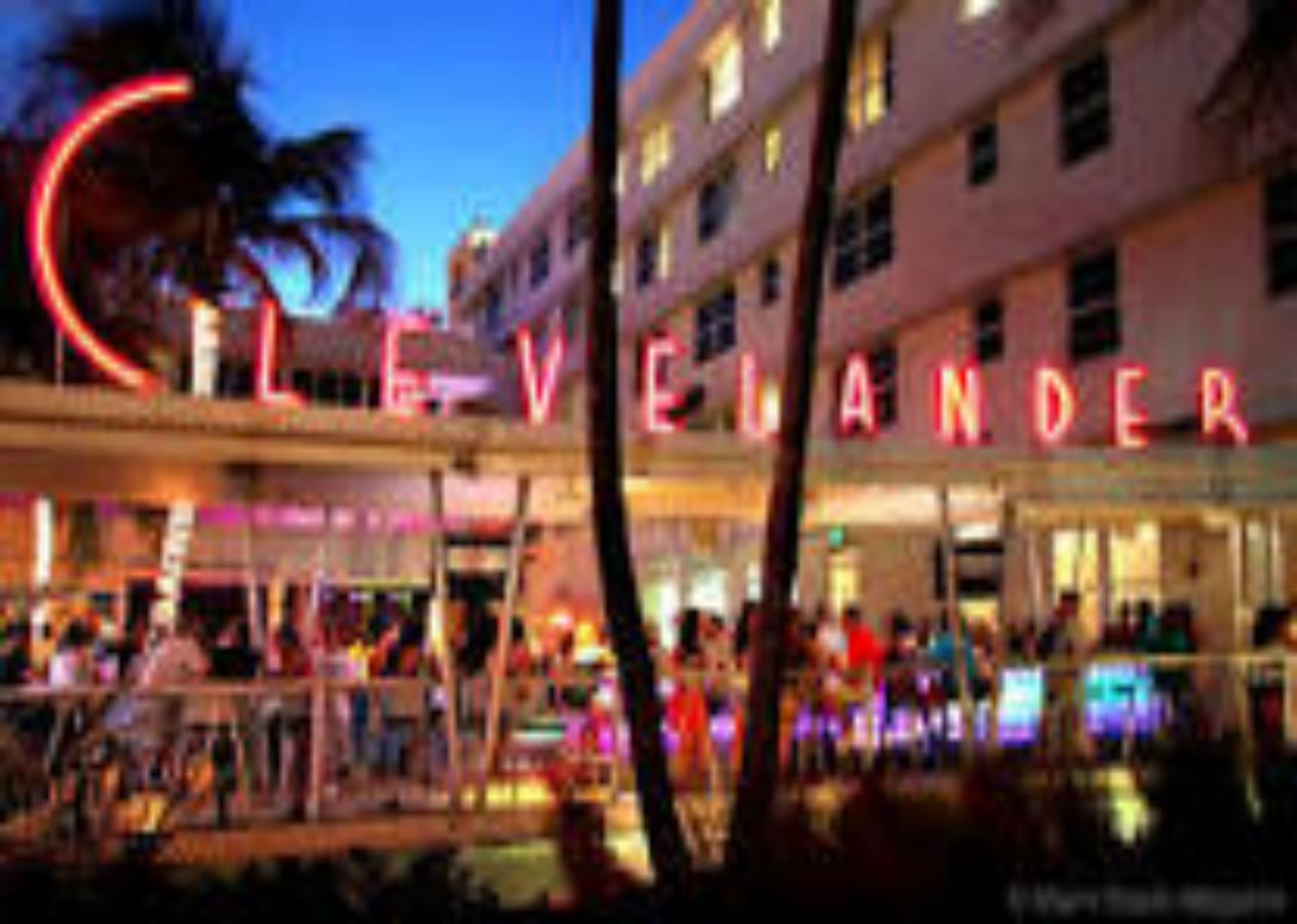 2 Bedroom 2 Bath Penthouse On The Beach Miami Beach