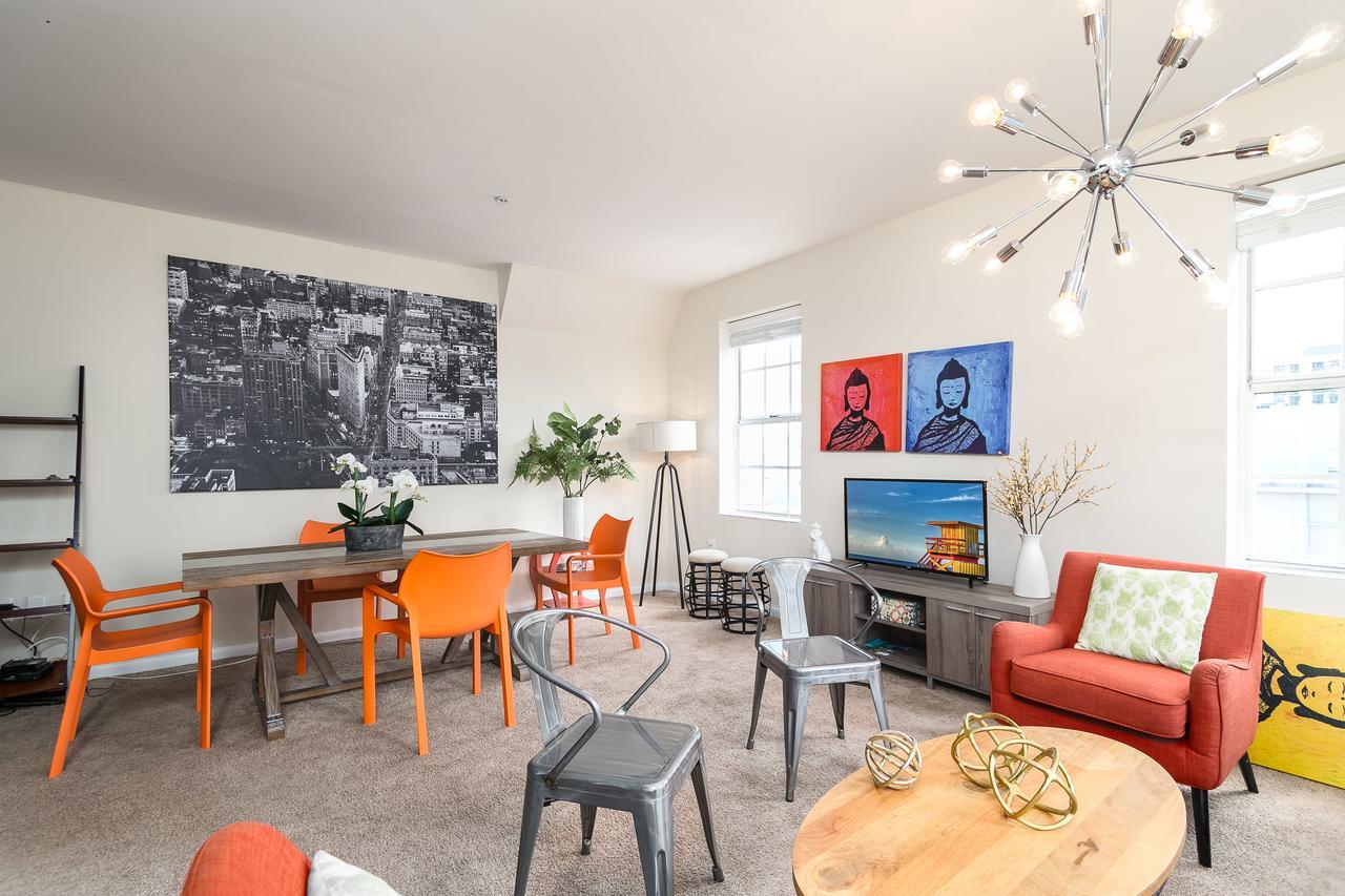 2 Bedroom 2 Bath Penthouse On The Beach Apartment *