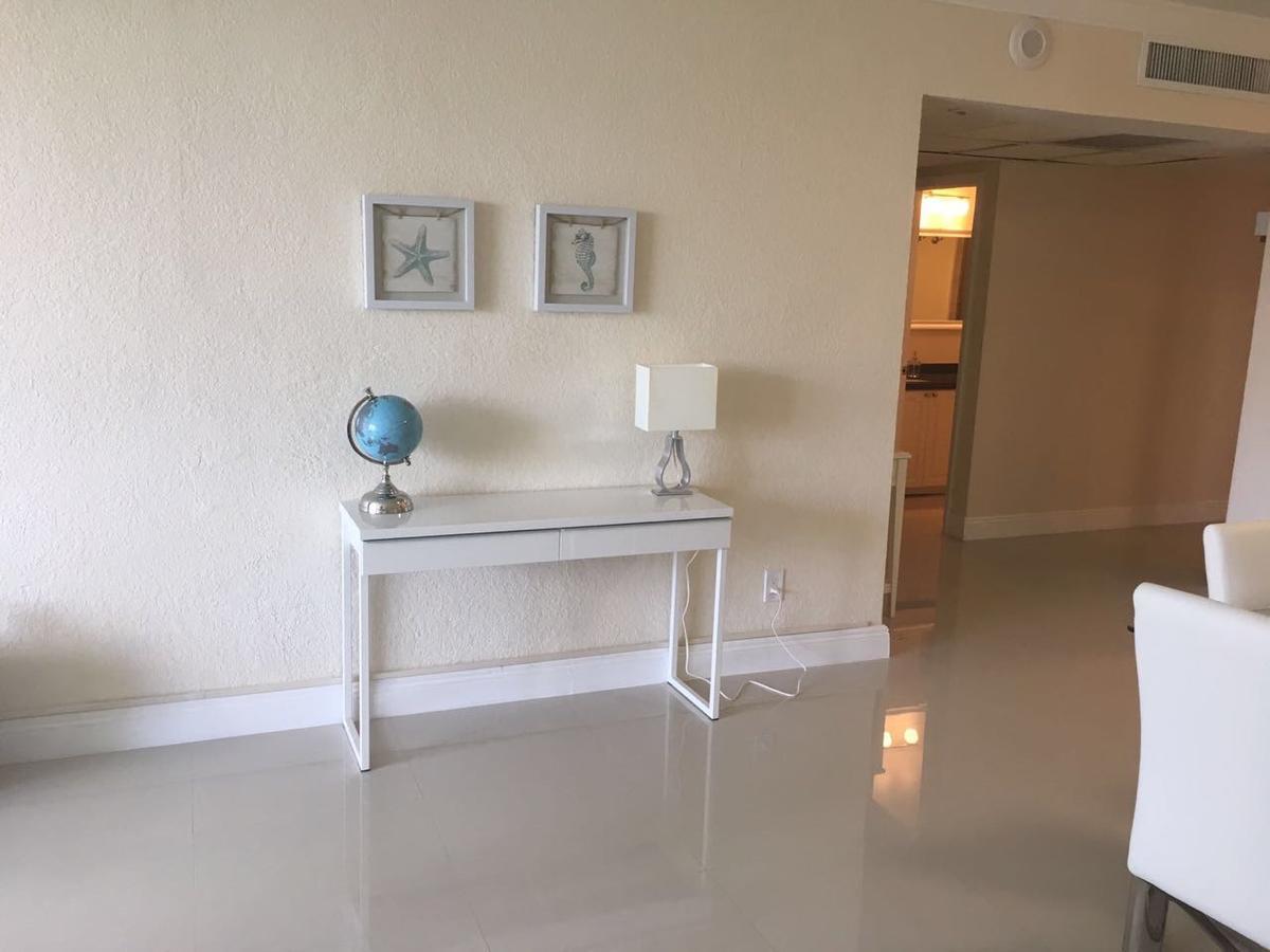 Ocean Reserve Piso 4 Str264 Apartment Miami Beach