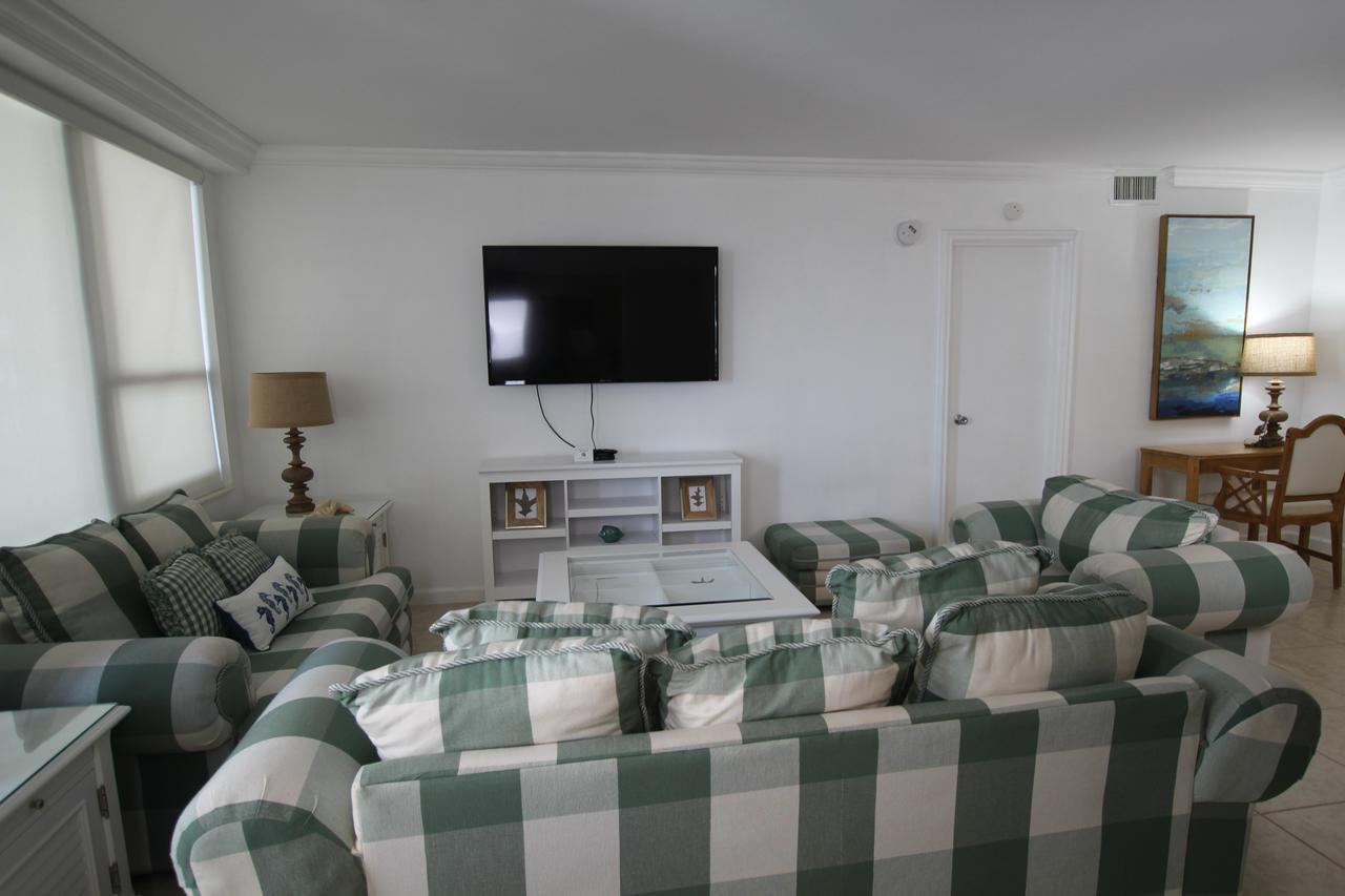 Aparthotel 2 Bedroom 2 Bath Beachfront On Miami Millionaire Row 2*