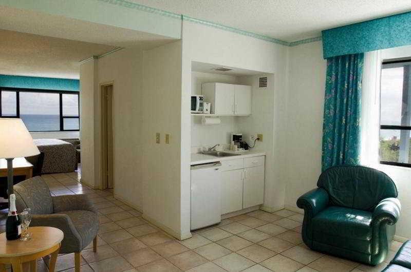 Hotel Howard Johnson Plaza North Miami Beach