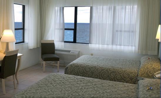Hotel Howard Johnson Plaza North Miami Beach