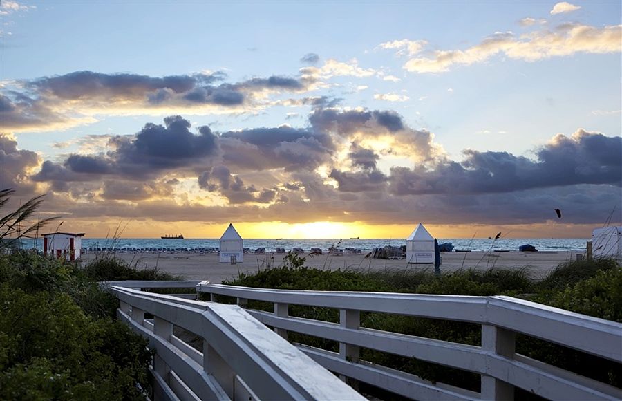 Richmond Oceanfront 3* Miami Beach