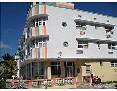 Indian Creek Hotel 3*