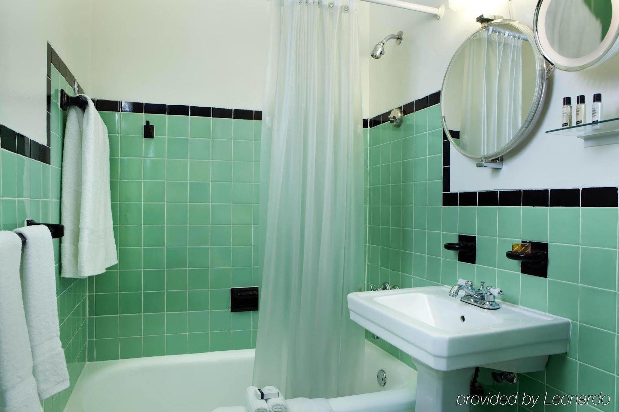 Richmond Oceanfront 3* Miami Beach
