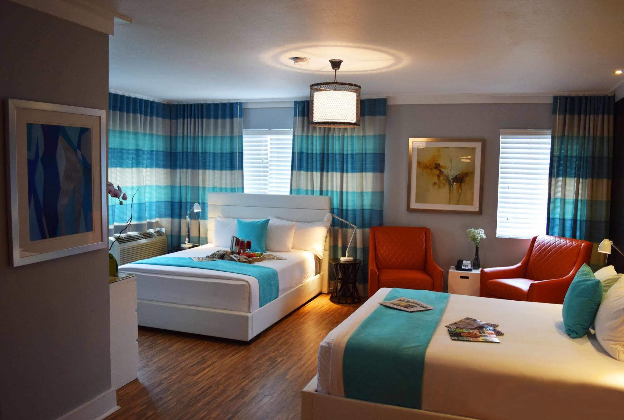 Hotel Chesterfield & Miami Beach