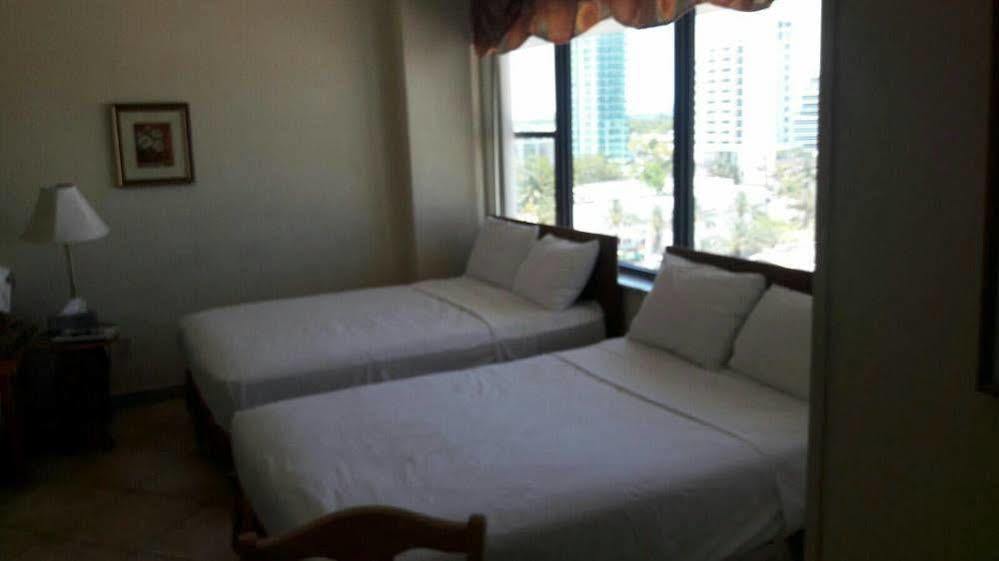 Ocean Front Casablanca With Full Kitchens & Access By Bl
