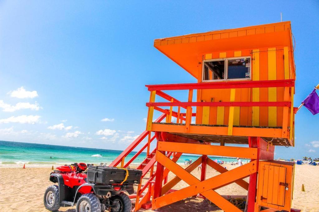 2 Bedroom 2 Bath Penthouse On The Beach *