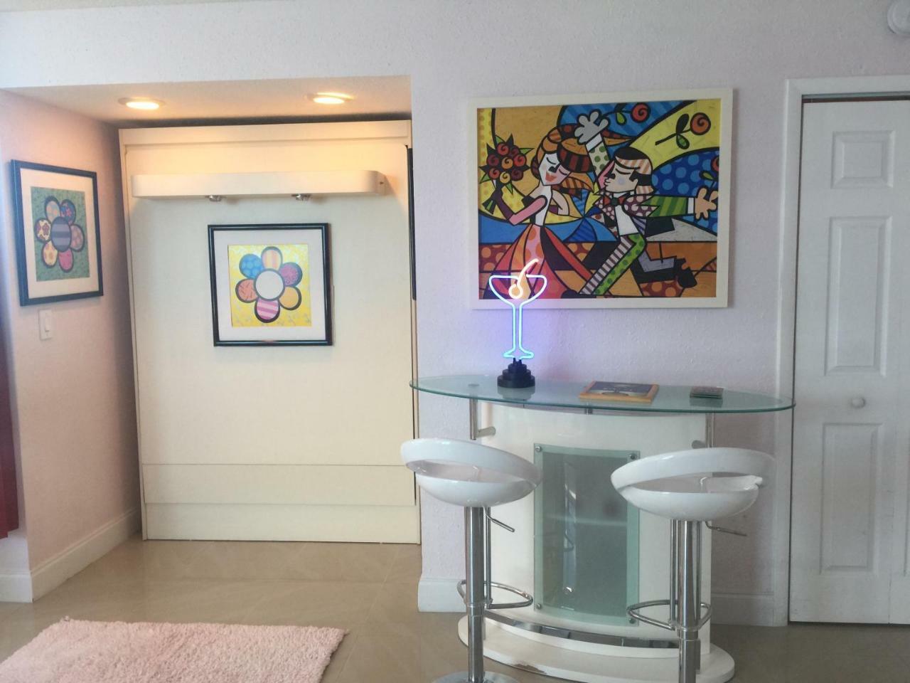 Castle Beach - Great Views Apartment