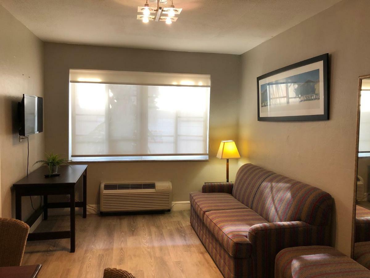 Harding Miami Aparthotel 2*