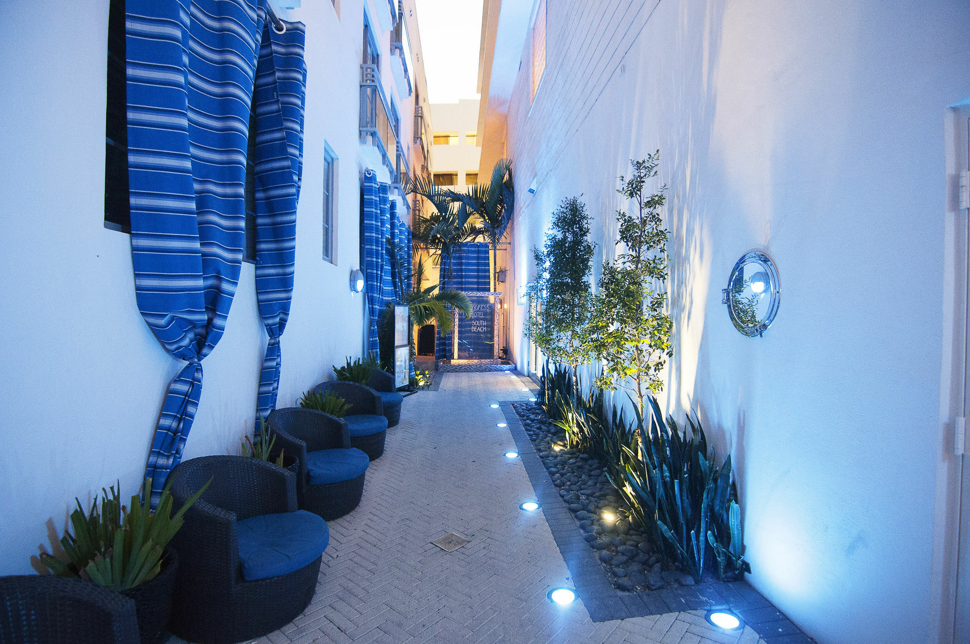 At Congress Ocean Drive Apartment Miami Beach