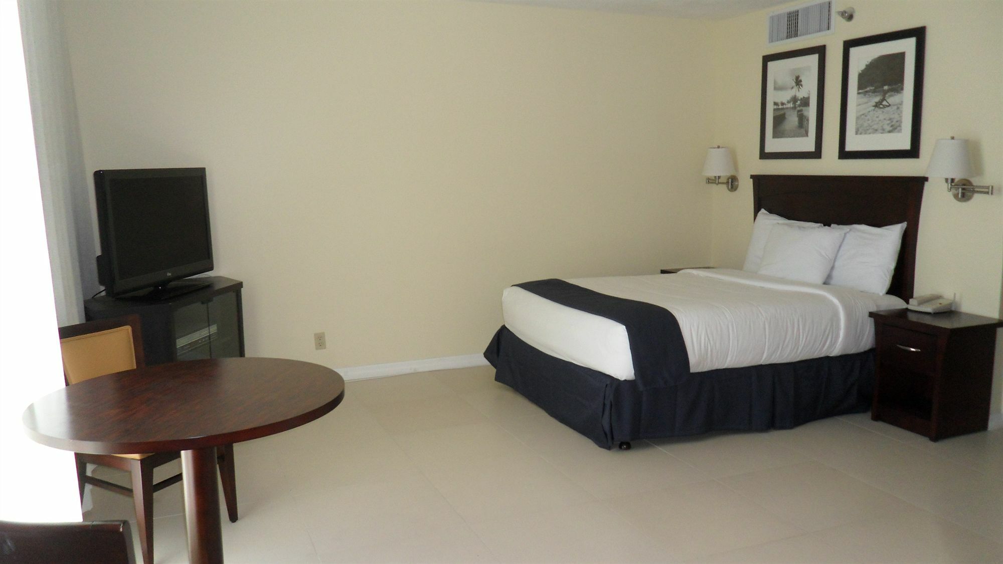 The Casablanca On The Ocean West Tower Hotel